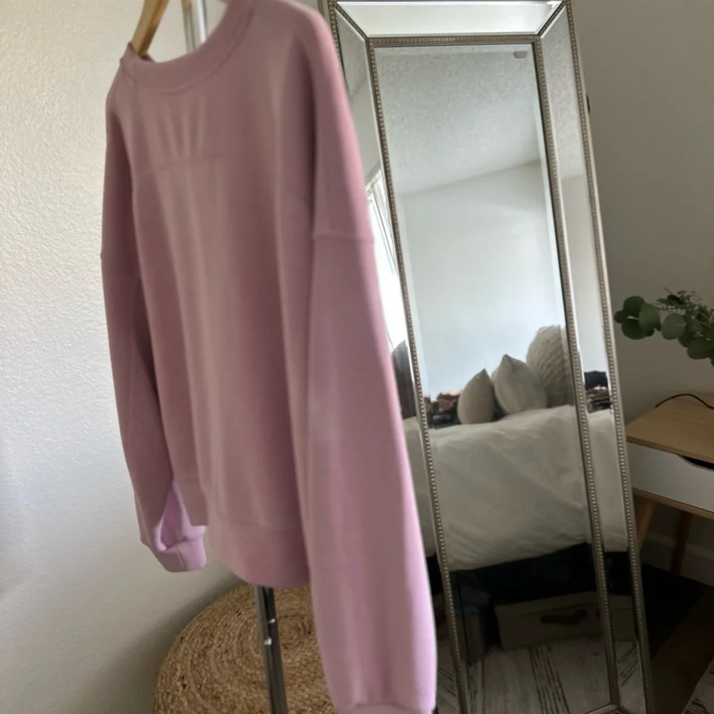 Lululemon Softstreme Perfectly Oversized Cropped Crew LIKE NEW
